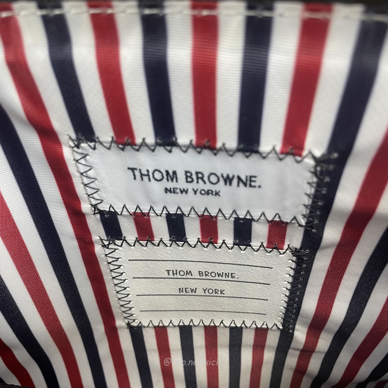 Thom Browne Logo Stamp Leather Document Holder (3) - newkick.vip